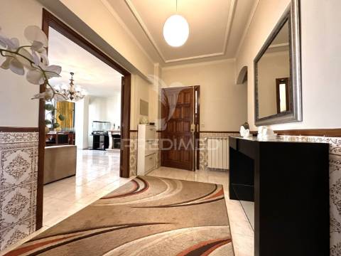 Apartamento t3 - fátima