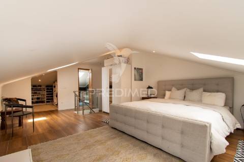 Apartamento t2+1 duplex em condomínio fechado