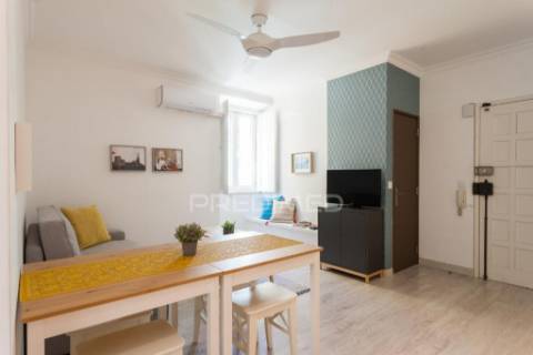 Lisboa -santa maria maior -apartamento  perto da estação de martim moniz
