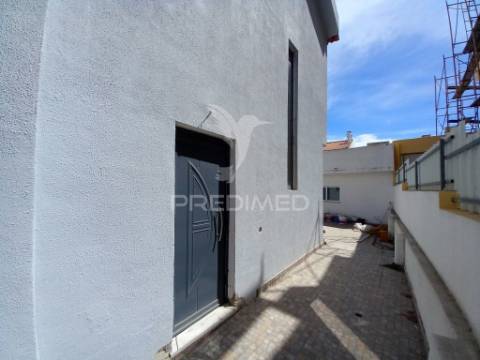 Moradia t3+2  remodelada