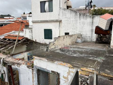 Moradia em ruína, t2 no funchal - ilha da madeira