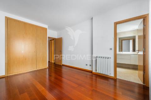 Apartamento t5 - porto