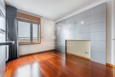 Apartamento t5 - porto