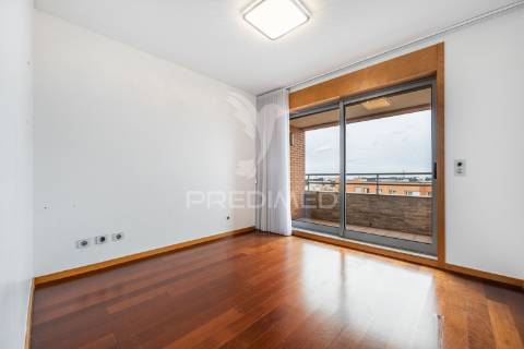 Apartamento t5 - porto
