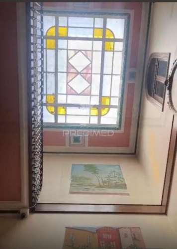 Prédio junto ao palácio de cristal