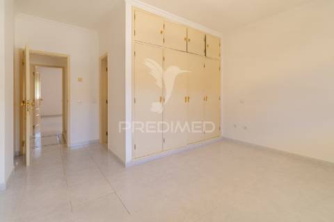 Moradia isolada t9 - torres novas