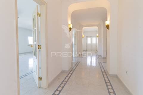 Moradia isolada t9 - torres novas