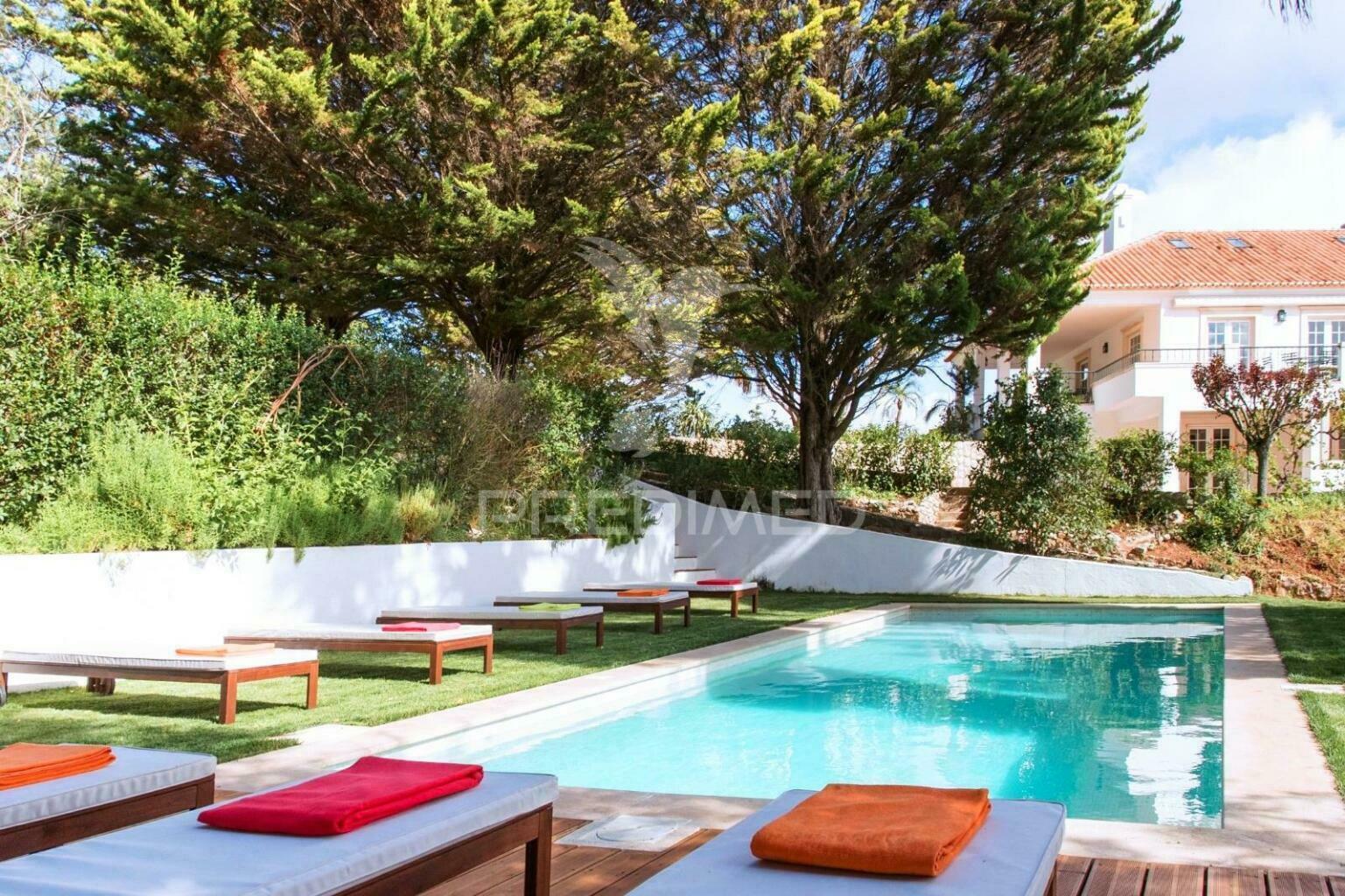 Proximidade à serra da arrábida e praias