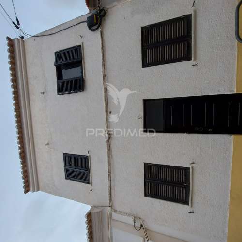 Casa 174m2 com garagem e 2 entradas centro histórico de lagos