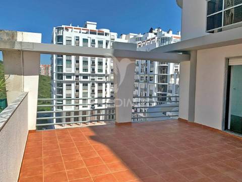Apartamento t2 | algueirão mem-martins | a estrear
