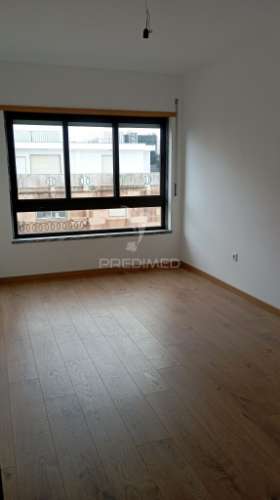 Apartamento t3 | algueirão mem-martins | a estrear