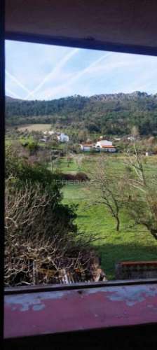 Moradia com terreno