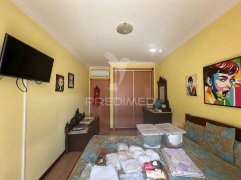 Apartamento -t3 na capital da sopa de pedra