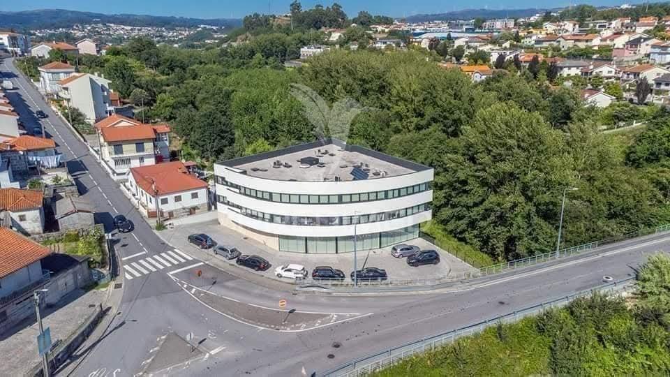 Apartamento t3 semi- novo
