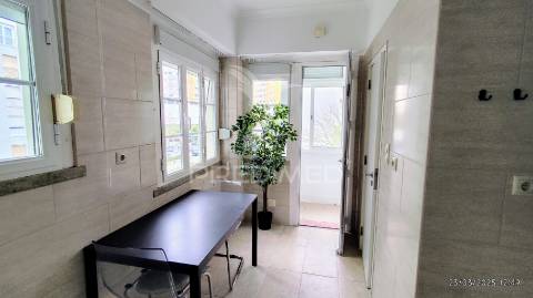 T2 arrendamento equipado/mobilado lisboa , penha de frança