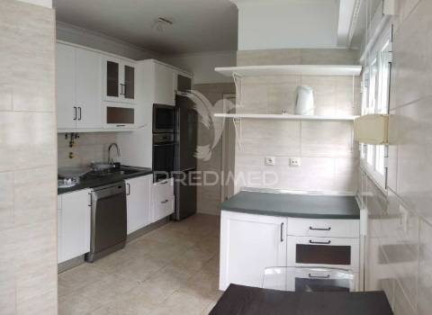 T2 arrendamento equipado/mobilado lisboa , penha de frança