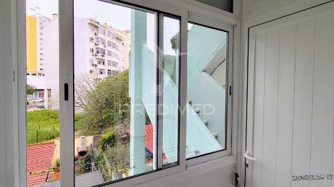 T2 arrendamento equipado/mobilado lisboa , penha de frança