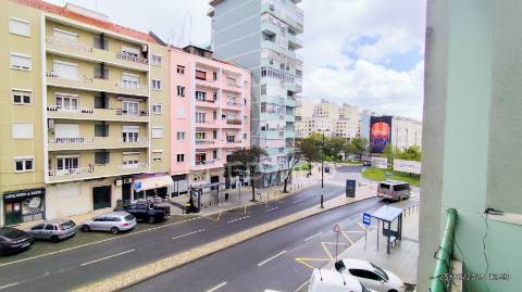 T2 arrendamento equipado/mobilado lisboa , penha de frança