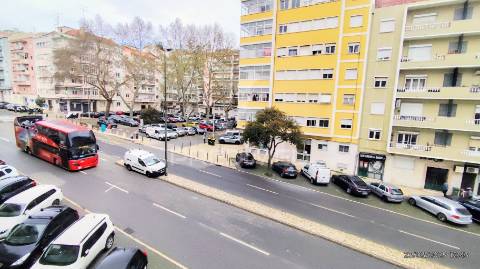 T2 arrendamento equipado/mobilado lisboa , penha de frança