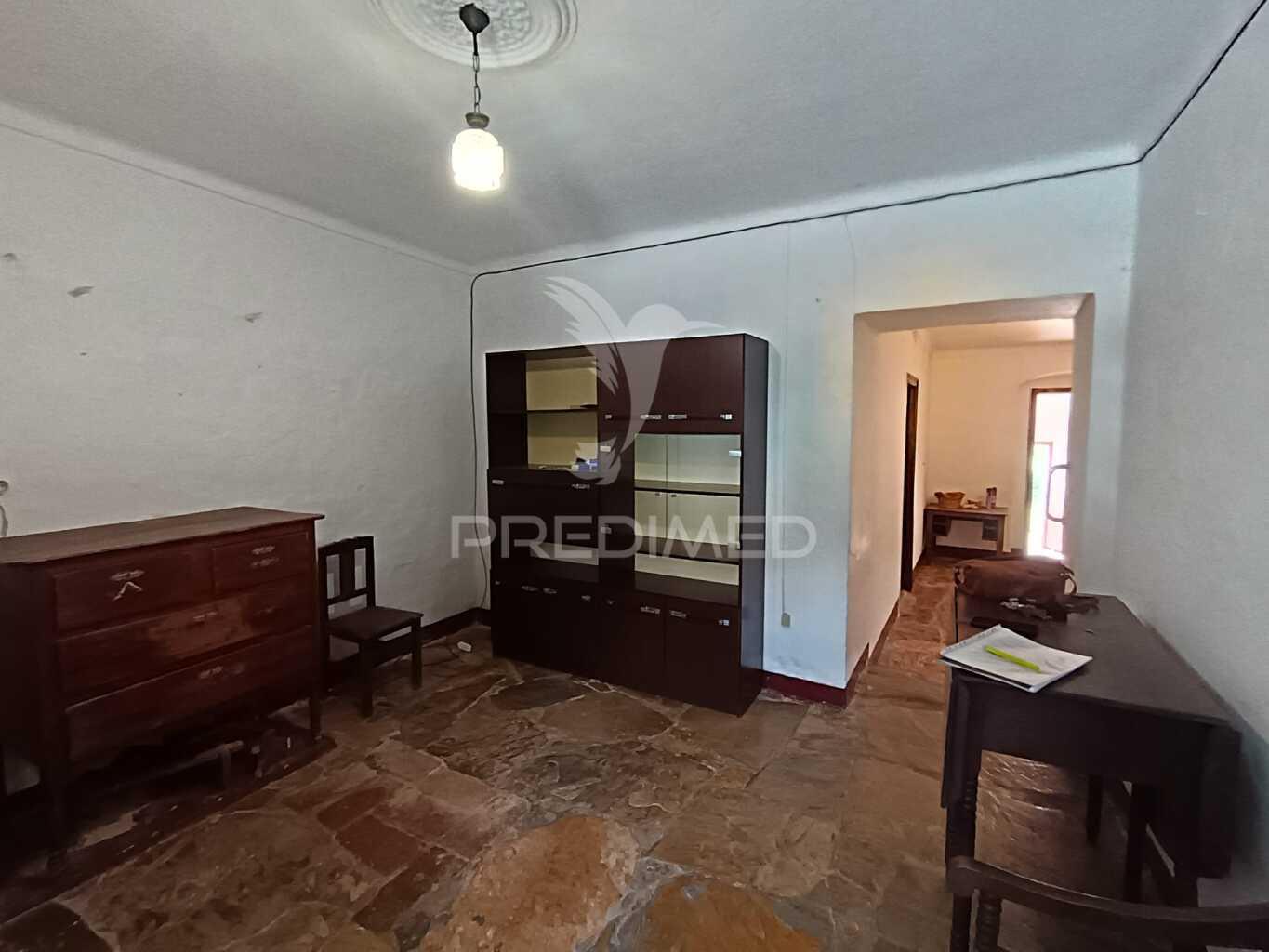 Moradia típica em vila fernando