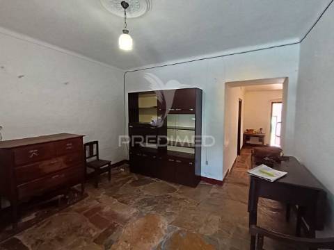 Moradia típica em vila fernando
