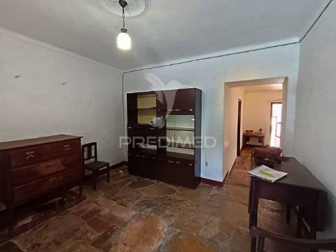Moradia típica em vila fernando