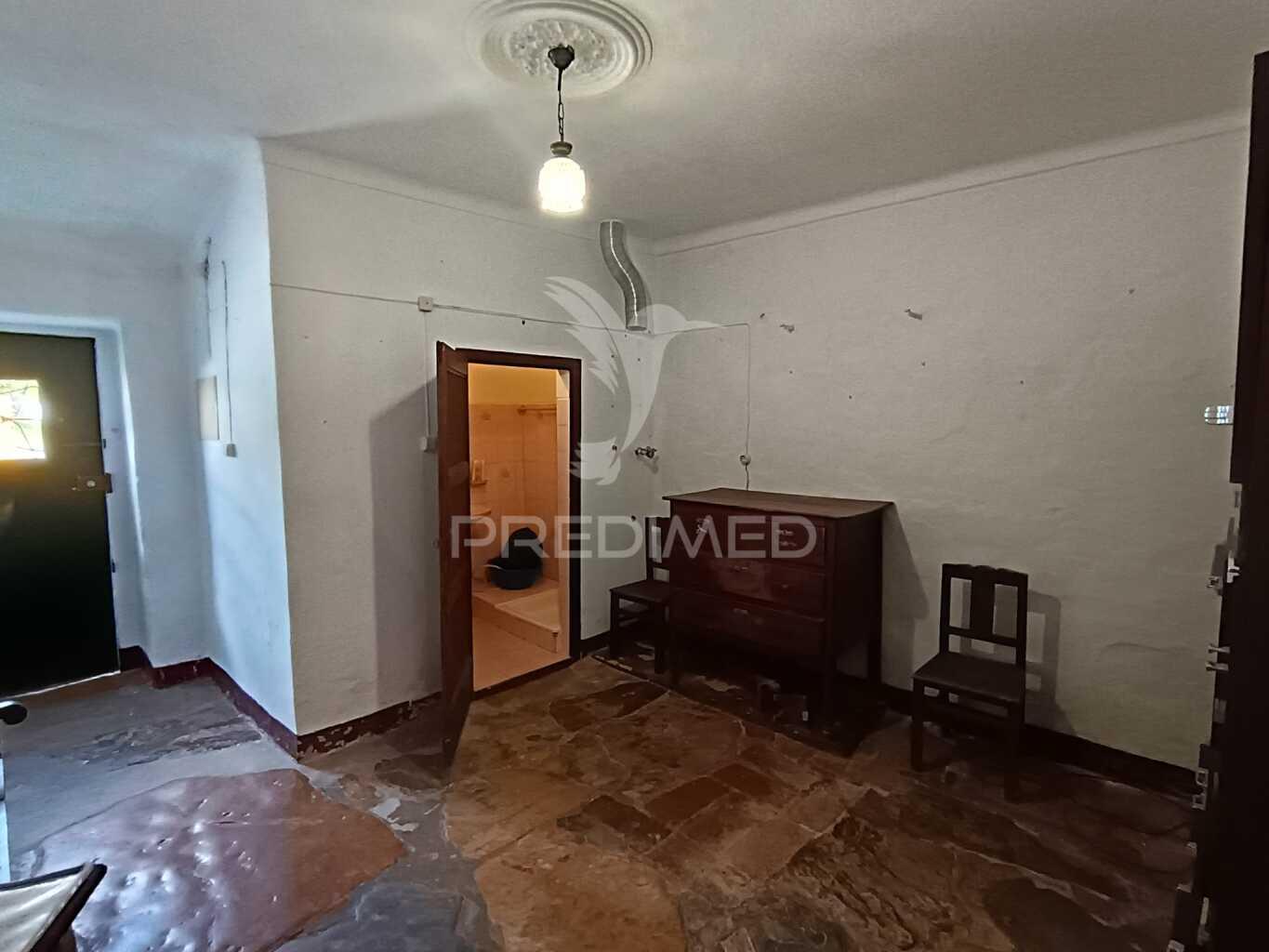 Moradia típica em vila fernando