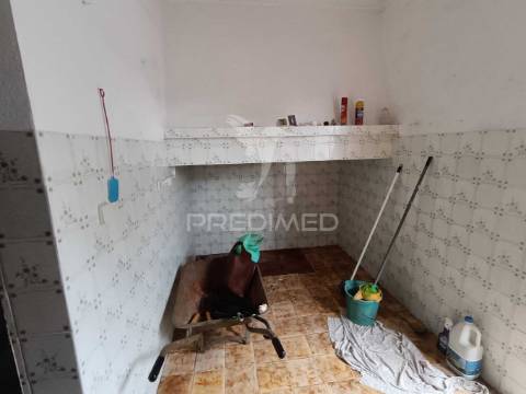Moradia à venda em barbacena - conforto e potencial de expansão