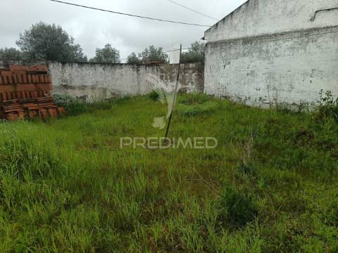 Moradia à venda em barbacena - conforto e potencial de expansão