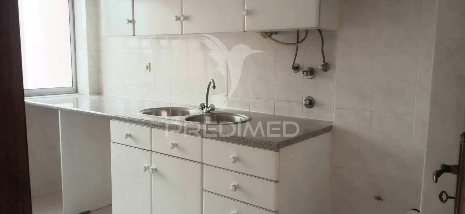 Apartamento t1,loures.