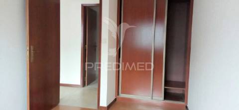 Apartamento t1,loures.