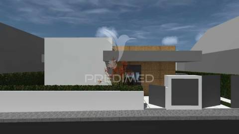 Moradia t3 nos redondos