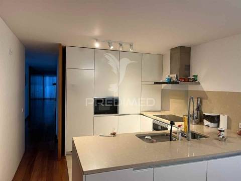 Moradia isolada t4 c/ 586 m2