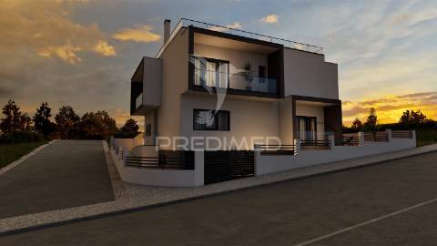 Moradia de luxo em zona nobre