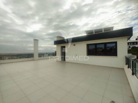 Moradia de luxo em zona nobre