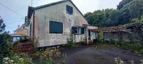 Moradia t4, para venda, em sto. antónio, são roque do pico