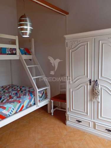 Refúgio perfeito na ilha graciosa – moradia renovada para venda