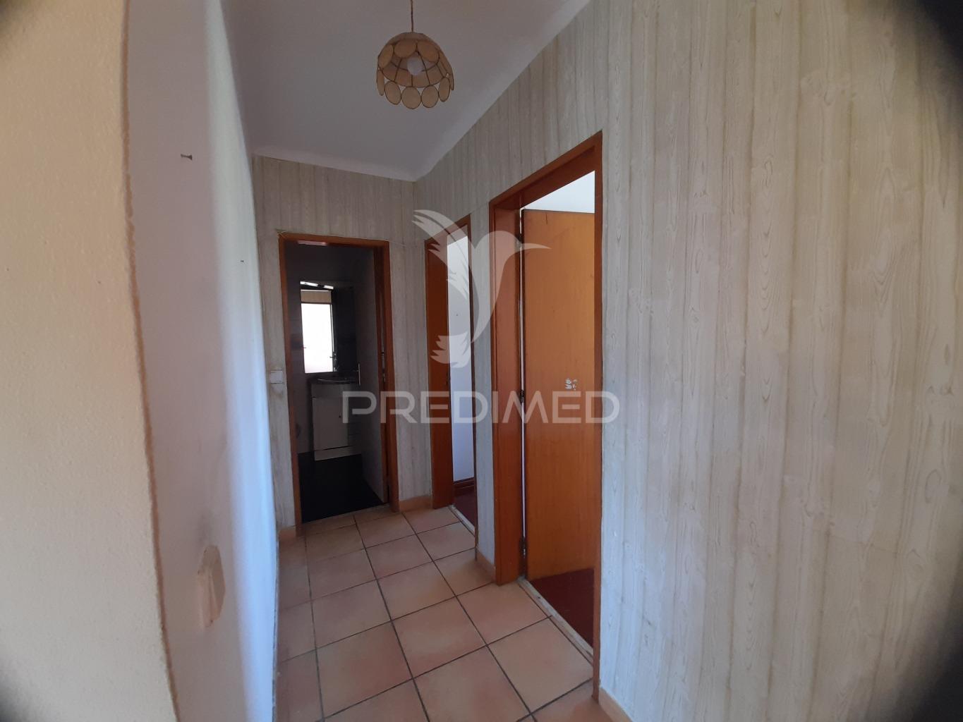 Apartamento t3 ,loures.