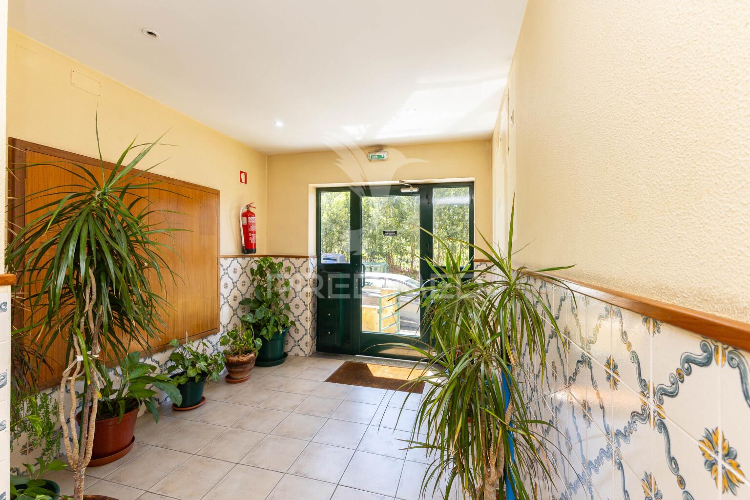 Apartamento t3 no olival, vila nova de gaia