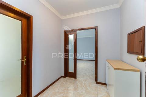 Apartamento t3 no olival, vila nova de gaia