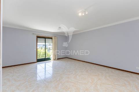 Apartamento t3 no olival, vila nova de gaia