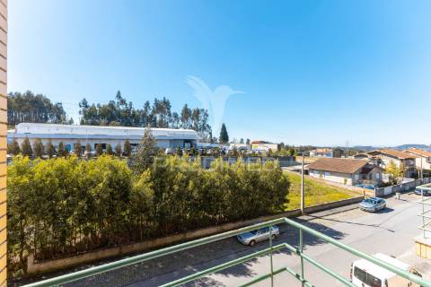 Apartamento t3 no olival, vila nova de gaia