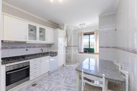 Apartamento t3 no olival, vila nova de gaia