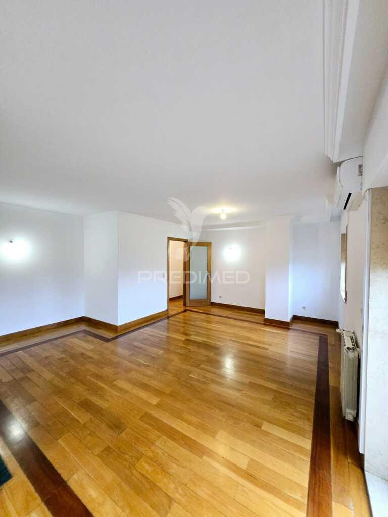 Apartamento t2 à venda em vila nova de gaia