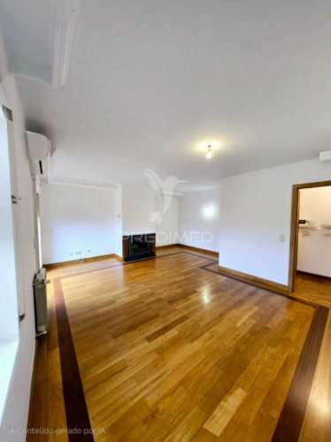 Apartamento t2 à venda em vila nova de gaia
