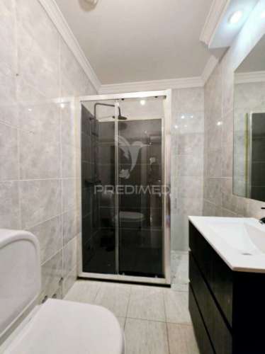 Apartamento t2 à venda em vila nova de gaia