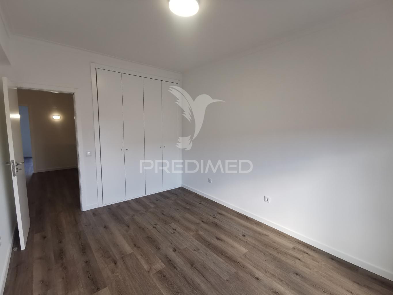 Apartamento t3 + 1