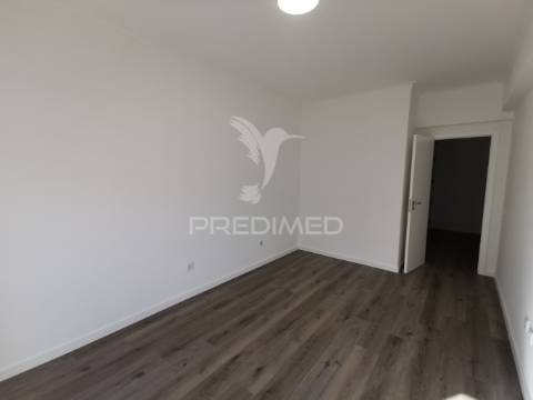 Apartamento t3 + 1
