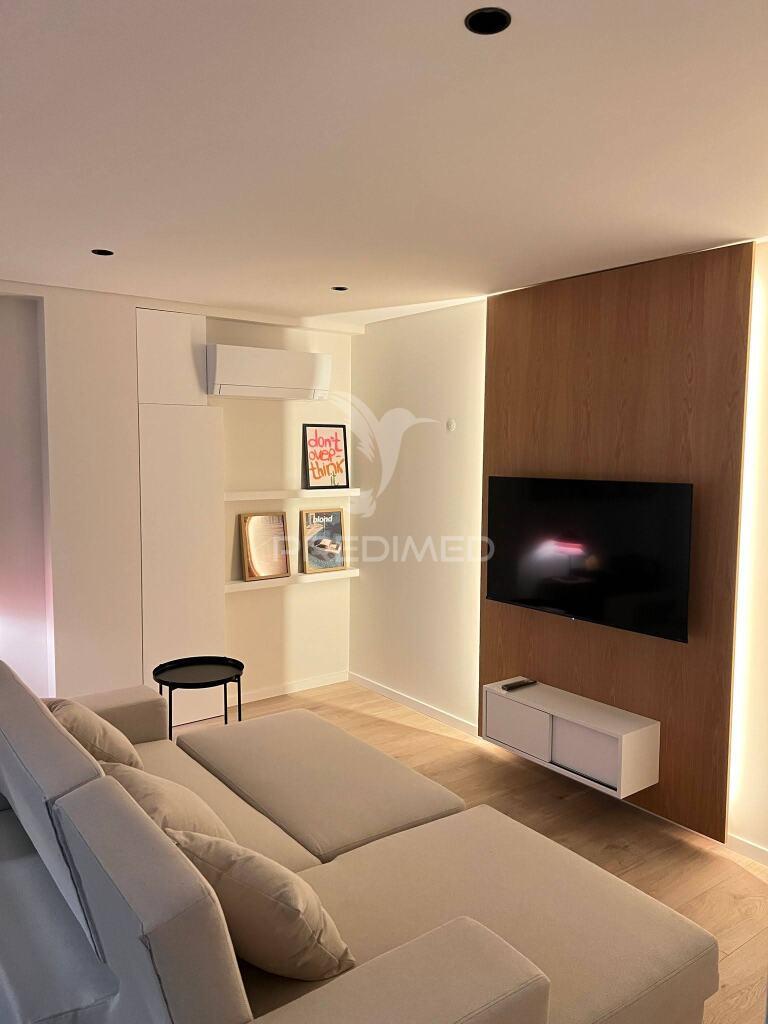 T1+1 duplex novo - mobilado e equipado