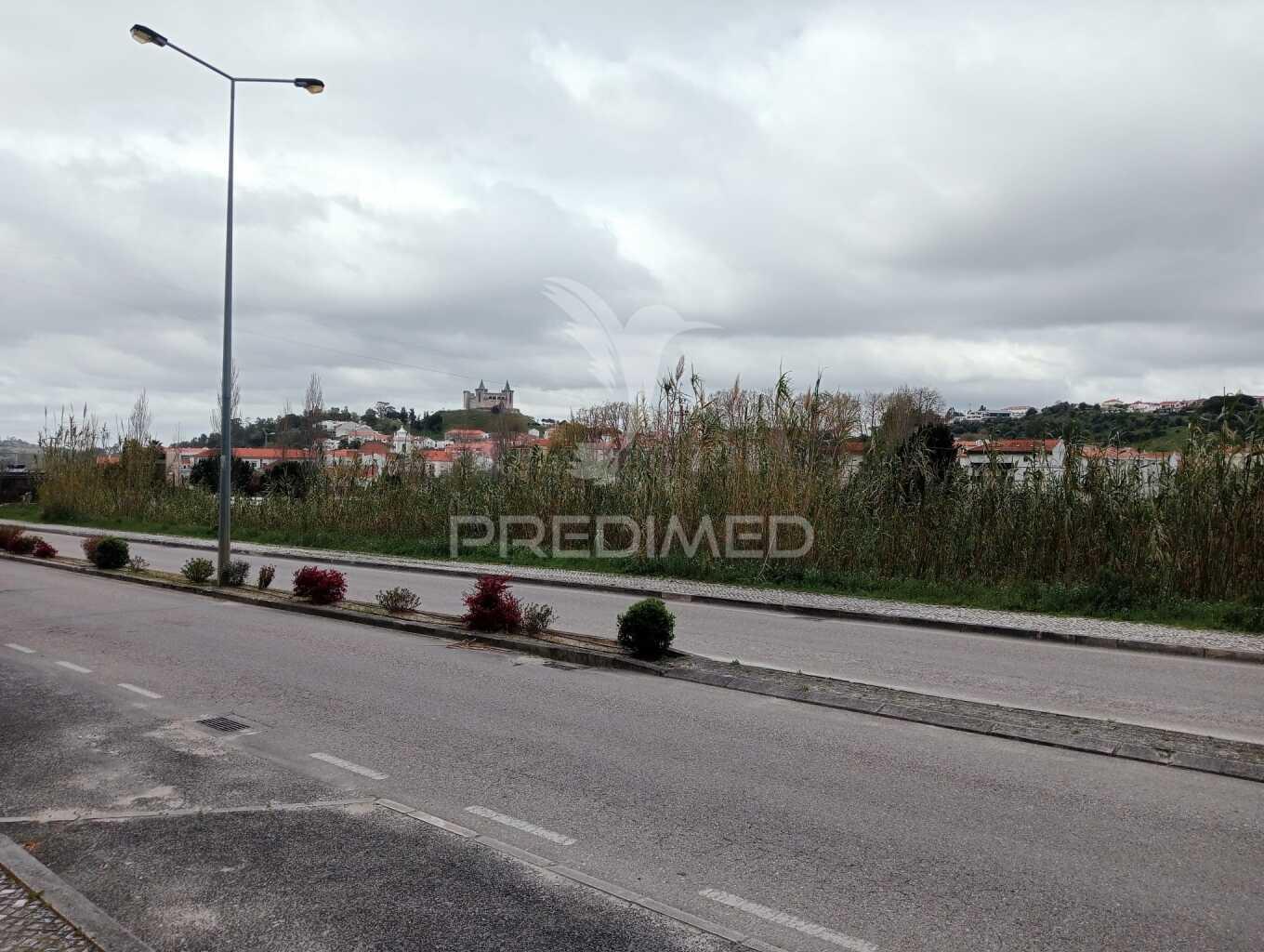 Lote urbano para construção - porto de mós